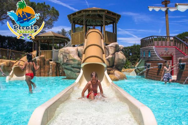 pirate-island-2016-kids-zone-63low6EB1A51A-F488-636F-F337-3C89FB7FF3AF.jpg