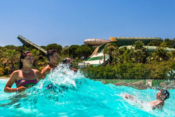 piscina_ones_10_1611144191BE51495D-6DFB-EBE4-012F-DB87526134A6.jpg